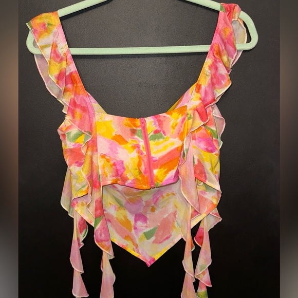 Colorful Sleeveless Ruffle Top - Picture 2 of 8